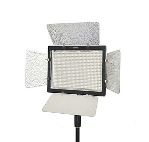 Yongnuo YN-900K LED Video Light (3200-5500K)